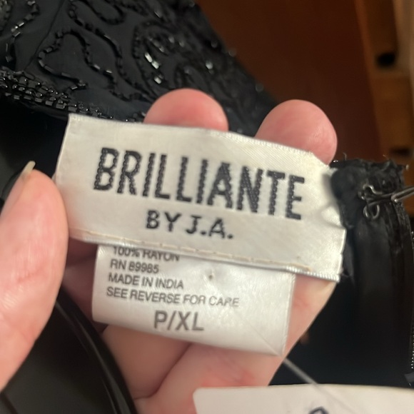 Beaded top size large - Picture 4 of 4